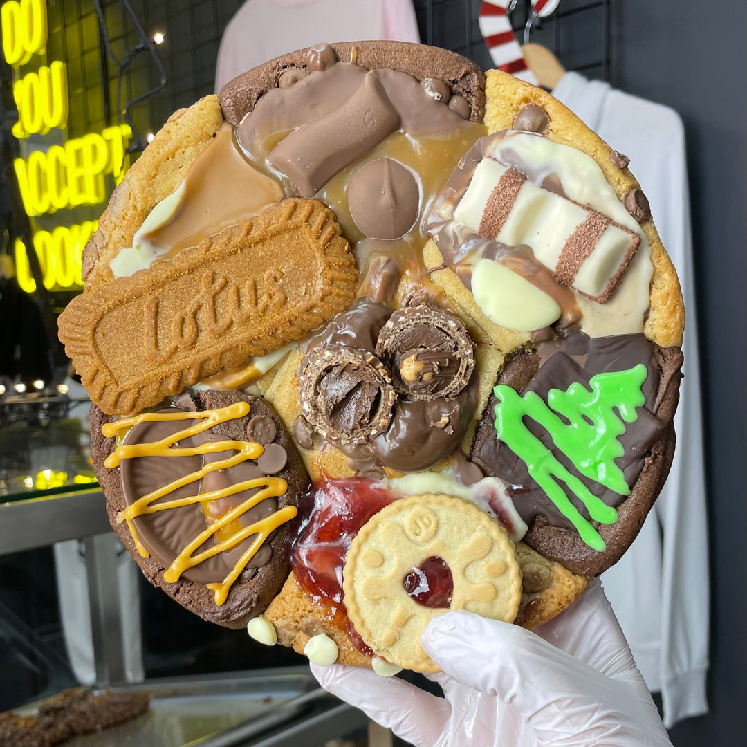 Christmas Bauble Giant Cookie (PRE ORDER)